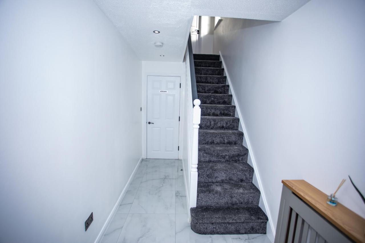 ホテル La Vida In Casa Thamesmead  エクステリア 写真