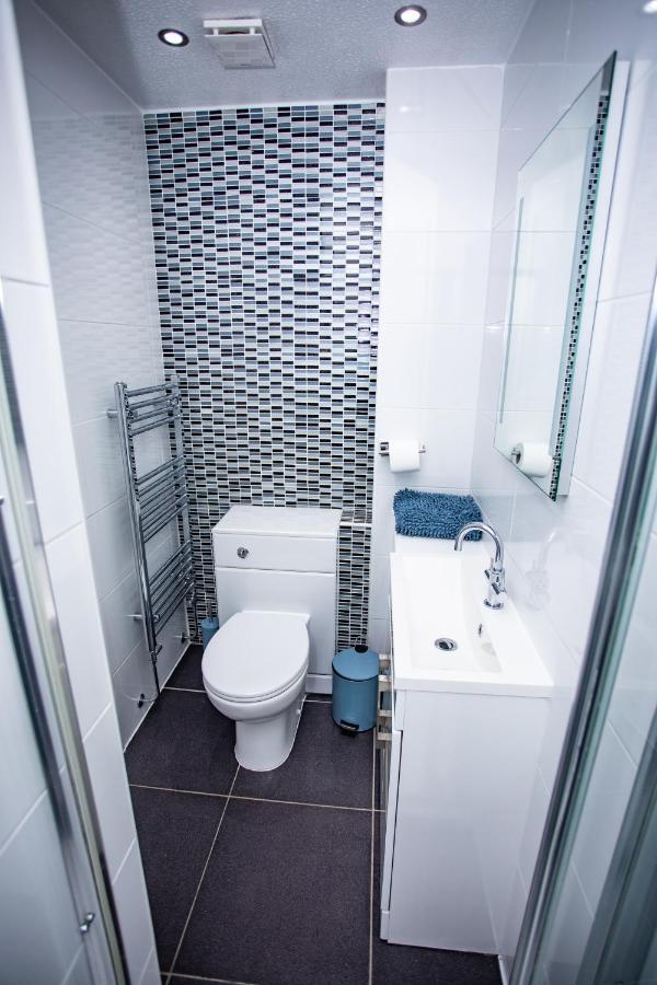 ホテル La Vida In Casa Thamesmead  エクステリア 写真